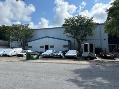 Conveniently situated near downtown and the Yacht Club/Ferry - photo 1