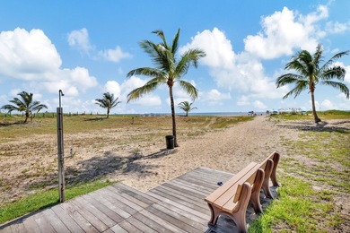 Rare opportunity to own a stunning & renovated SINGLE-LEVEL - photo 38