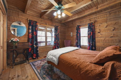 Log Cabin Retreat - photo 16