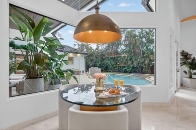 Rare opportunity to own a stunning & renovated SINGLE-LEVEL - photo 47
