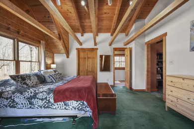 Log Cabin Retreat - photo 14