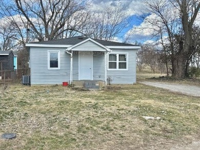 Barren River Home Active Under Contract in Bowling Green Kentucky