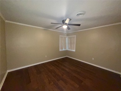 Welcome home to this beautifully completely remodeled 2-bedroom - photo 7