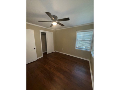 Welcome home to this beautifully completely remodeled 2-bedroom - photo 8