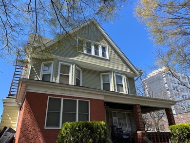 1006 E 31st St - photo 4