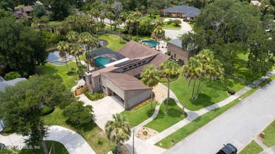 This is a truly unique WOW house. This home features a modern - photo 3