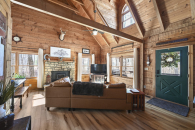 Log Cabin Retreat - photo 6