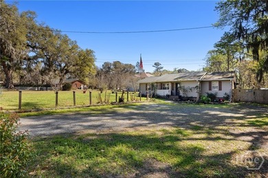 Experience the rare combination of peaceful country living with - photo 2