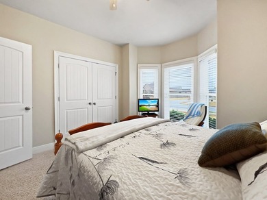 CURRENTLY UNDER CONTRACT, TAKING BACKUP OFFERS. - - - -This home - photo 22
