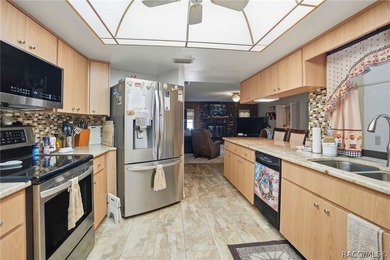 NEW ROOF 2025! Step inside and discover a thoughtfully designed - photo 33
