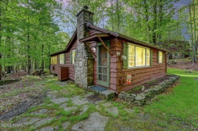 Lake Home For Sale in Lake Ariel, Pennsylvania