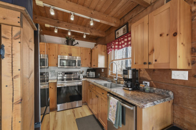 Log Cabin Retreat - photo 10