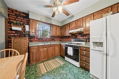 Welcome to 517 Moore Street! This home right off Freeport Road - photo 8