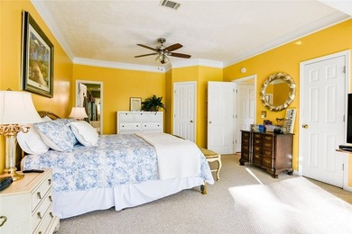 Charming lake cottage with deep water access (approximately 30 - photo 21