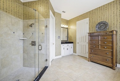 Enjoy resort-style living in this exceptional private retreat in - photo 22