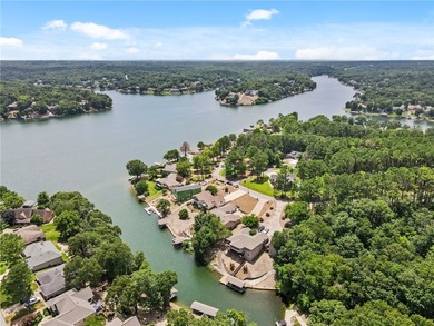 Luxury lakefront living on beautiful Loch Lomond. Nearly 4,000 - photo 46