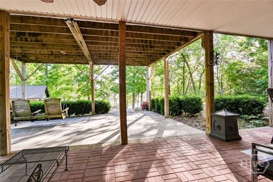 Charming lake cottage with deep water access (approximately 30 - photo 49