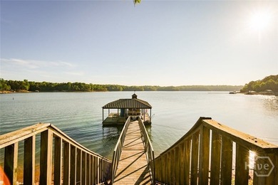 Charming lake cottage with deep water access (approximately 30 - photo 50