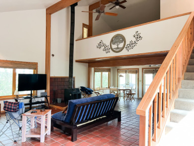 Storybook Cottage on the Water! Your own Private Retreat! - photo 11