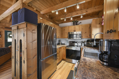 Log Cabin Retreat - photo 9