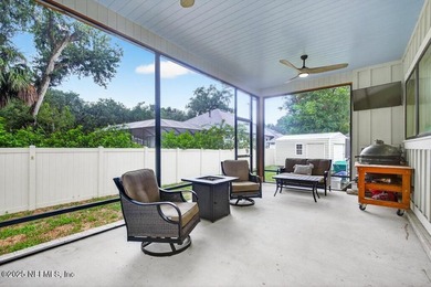 Stunner alert! Welcome to your dream home on the highly - photo 28