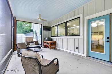 Stunner alert! Welcome to your dream home on the highly - photo 29
