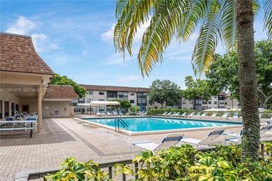 (private lake, pond, coastal) Condo For Sale in Tamarac Florida