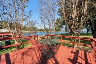 Richland Chambers Lake Home For Sale in Streetman Texas