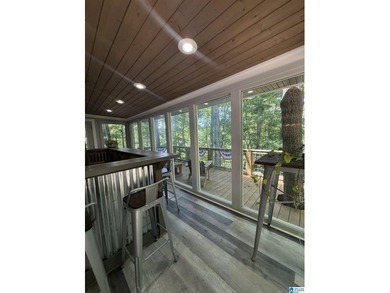Fully renovated in 2019- Turn key lake home for full time living - photo 8