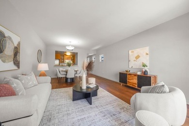 This contemporary urban condo at The Globe offers an ideal mix - photo 3