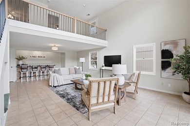 Experience magnificent lakefront living with 125* of waterfront - photo 14