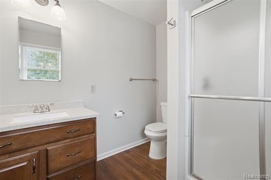 Experience magnificent lakefront living with 125* of waterfront - photo 25