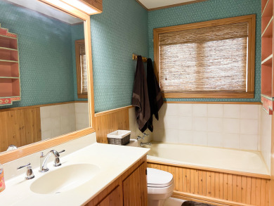 Storybook Cottage on the Water! Your own Private Retreat! - photo 18