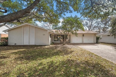 Lake Waco Home For Sale in Waco Texas