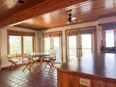 Storybook Cottage on the Water! Your own Private Retreat! - photo 14