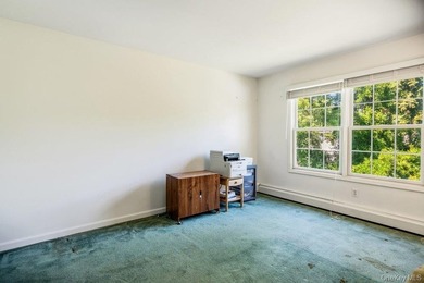 Welcome to this well maintained 3 bedroom, 2.5 bath home - photo 13