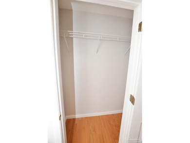 Welcome to this attractive town home in sunny Pensacola! This - photo 22