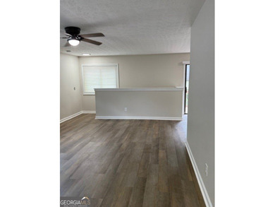 Lake Peachtree Condo For Sale in Peachtree City Georgia