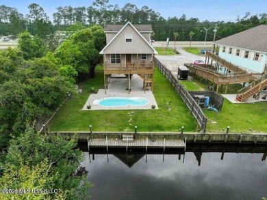 Great 4 bedroom 1800 sq. ft. waterfront house close to the - photo 3