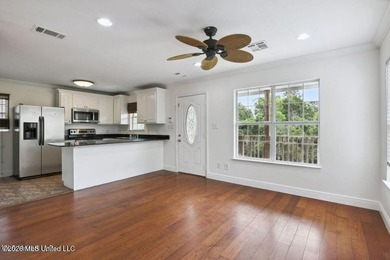 Great 4 bedroom 1800 sq. ft. waterfront house close to the - photo 8