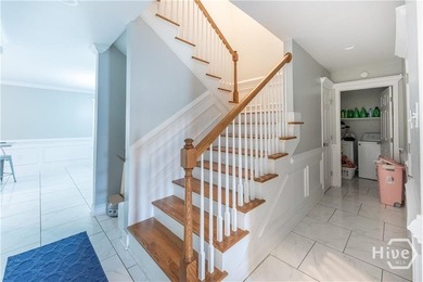 Almost 3000 Square feet in the heart of Savannah! This home is - photo 5