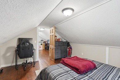 Looking for a home that's been updated and is ready for its next - photo 31