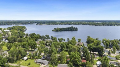 Looking for a home that's been updated and is ready for its next - photo 44