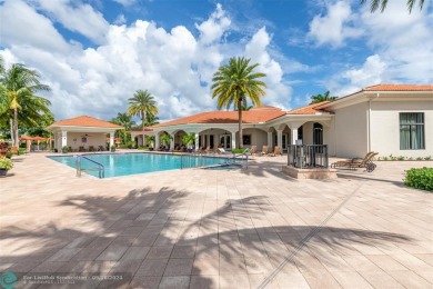 Lake Home For Sale in Delray Beach, Florida