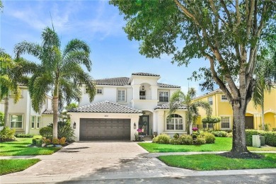 Lake Home ActiveUnderContr in Royal Palm Beach, Florida