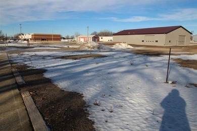 Lake Lot Active Under Contract in Spirit Lake, Iowa