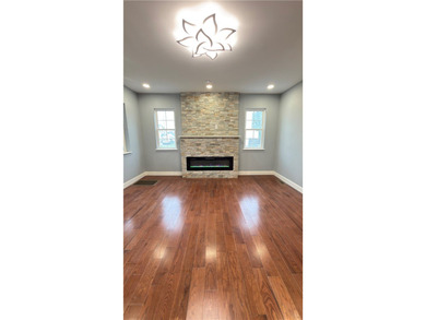 A fully reimagined four-bed, three-and-a-half-bath home blending - photo 5