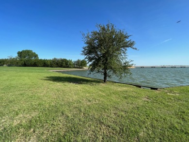 Lake Lot SOLD! in Corsicana, Texas