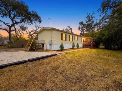 Withlacoochee River Home For Sale in Dade City Florida