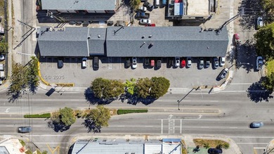 Excellent investment opportunity in an established business with - photo 17
